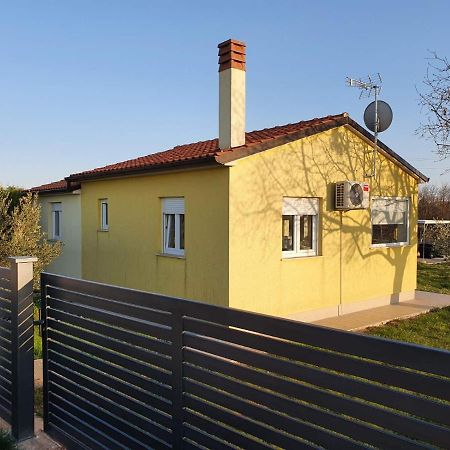 Holiday House Romi PUY Exterior foto