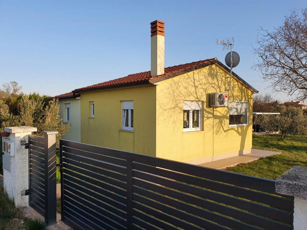 Holiday House Romi PUY Exterior foto