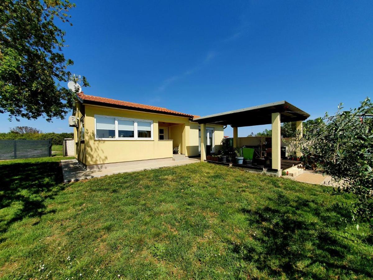 Holiday House Romi PUY Exterior foto